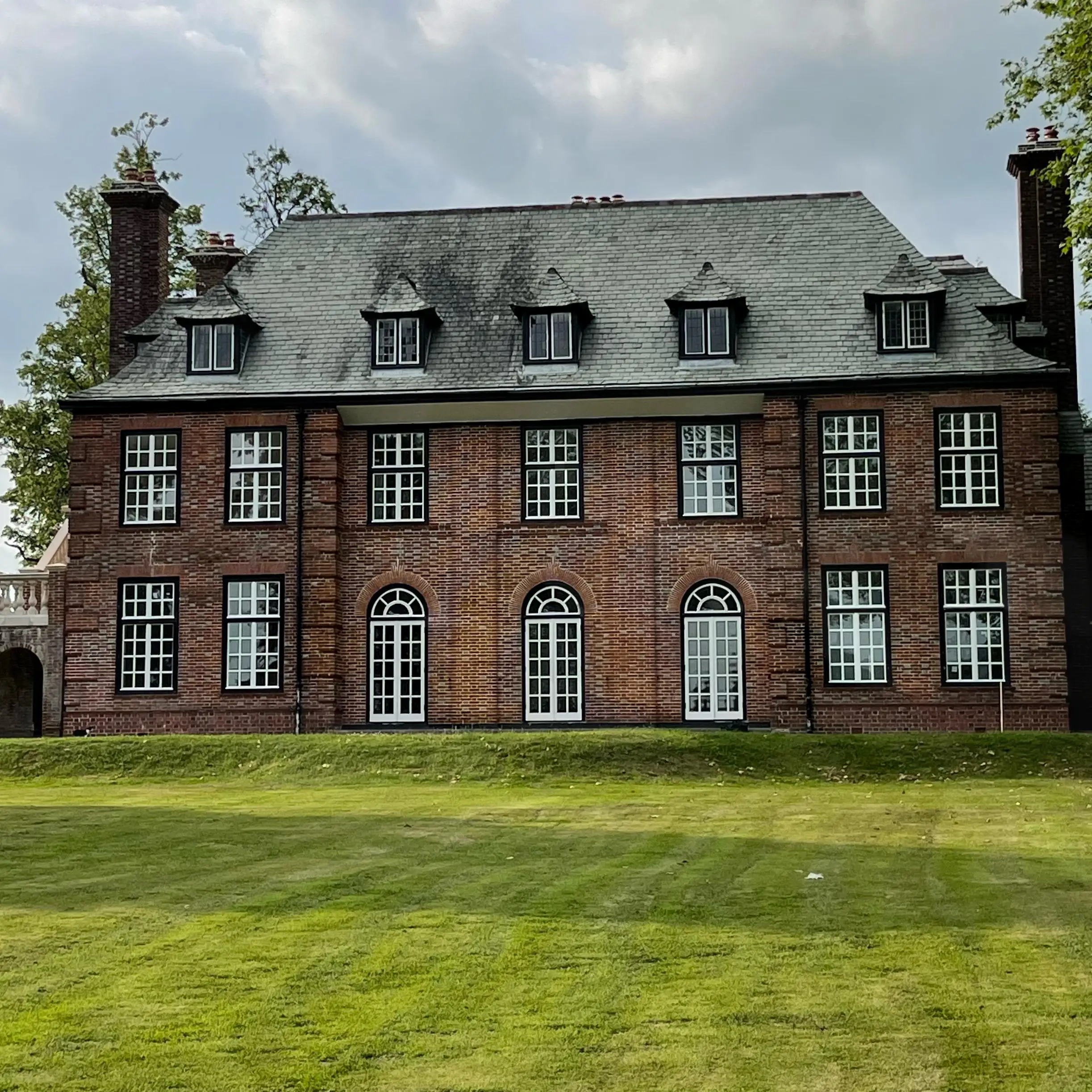 Photo of a large house.